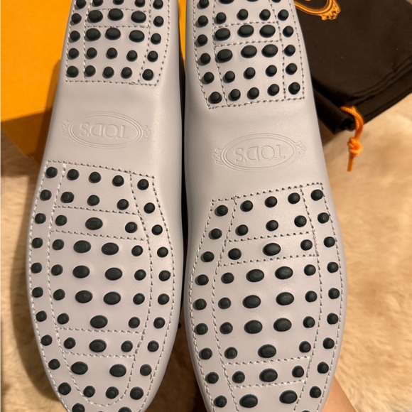 Tod’s Loafers Size 39 - Picture 2 of 6